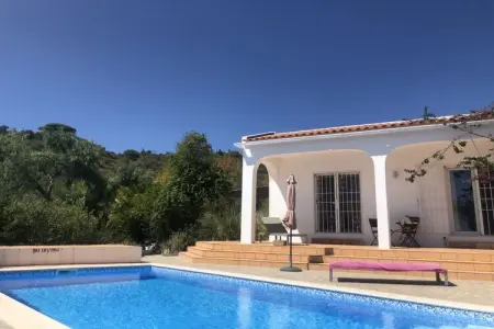 Casa Sonho : maison avec piscine d'eau salée à Estoi : photo 3