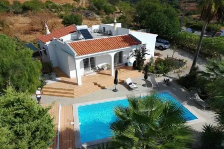 Casa Sonho : maison avec piscine d'eau salée à Estoi : photo 5