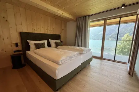 Maison Aqua Vista Lakeside, vue directe sur le lac : photo 10