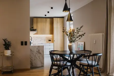 Appartement 65 m² à Meran, vue sur la ville et balcon : photo 5