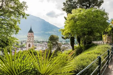 Appartement 65 m² à Meran, vue sur la ville et balcon : photo 19