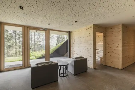 Chalet Magdalena à Hafling, sauna et vue forêt : photo 12