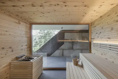 Chalet Magdalena à Hafling, sauna et vue forêt : photo 13