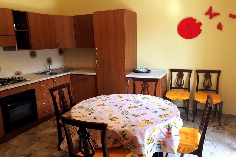 Appartement Salvia : 1 chambre, balcon, parking à Deiva Marina - Photo 5