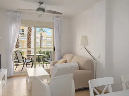 Appartement 69m² avec terrasse couverte à Denia : photo 6