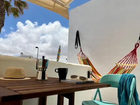 Apartamento La Concha, vue montagne à 60 m de la plage : photo 5