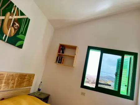 Apartamento La Concha, vue montagne à 60 m de la plage : photo 15