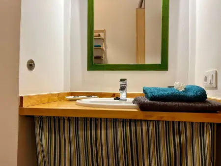 Apartamento La Concha, vue montagne à 60 m de la plage : photo 17