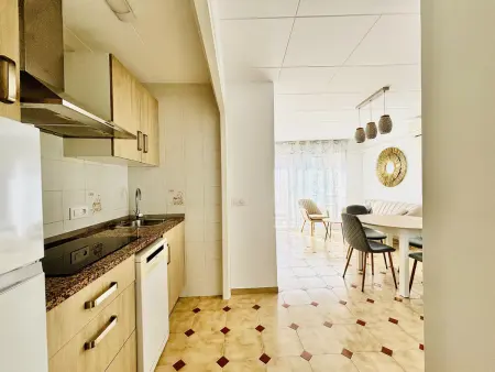 Appartement 45 m de la plage à Roses, centre-ville : photo 6