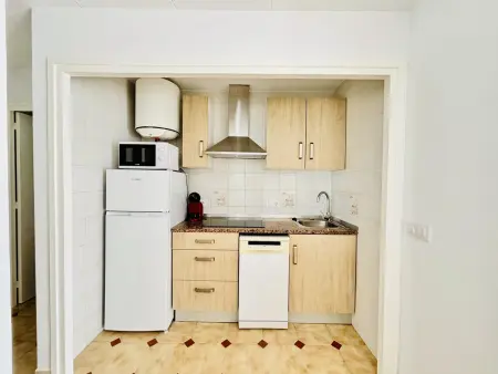 Appartement 45 m de la plage à Roses, centre-ville : photo 7