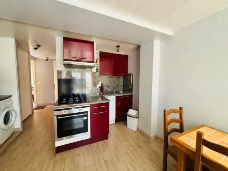 T2 35 m² en rez-de-chaussée à 400 m de la plage : photo 5
