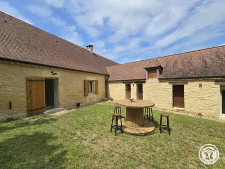 Location gite à Campagne, Maison en Périgord, parking, animaux admis - 4 pers.