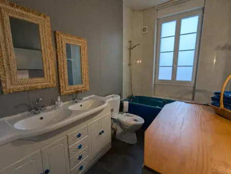 Gîte 6 pers., 4 chambres, cour fermée à Jarnac : photo 21