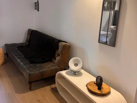 Appartement rez-de-jardin avec parking – Les Angles : photo 7