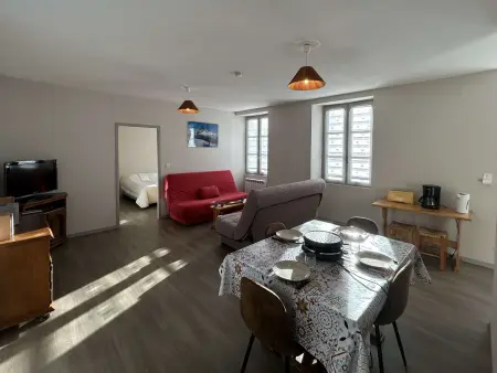 Appartement lumineux au cœur d'Arreau, 4-6 pers. : photo 1