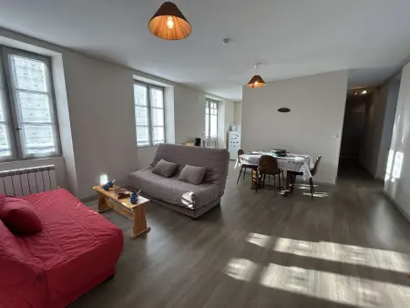 Appartement lumineux au cœur d'Arreau, 4-6 pers. : photo 4