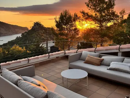 Location maison à Begur, Maison rénovée vue mer avec piscine - Aiguablava