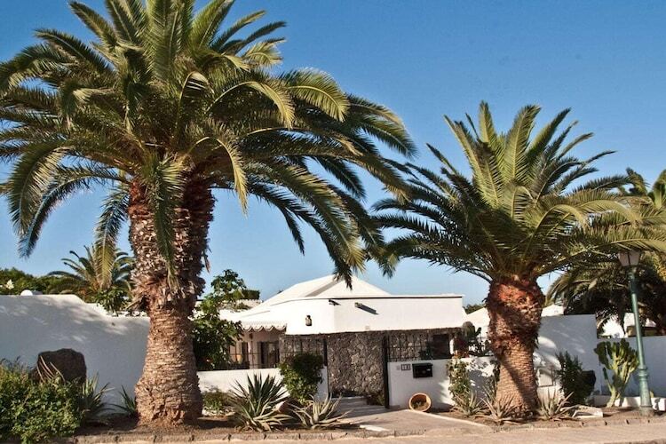 Maison 4 chambres + studio avec piscine chauffée Costa Teguise - Photo 1