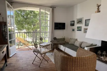 Appartement rénové 62 m² avec balcon à Saint-Cyr-sur-Mer : photo 10