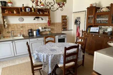 Gîte Roche Batard avec piscine privée à Barzan : photo 4