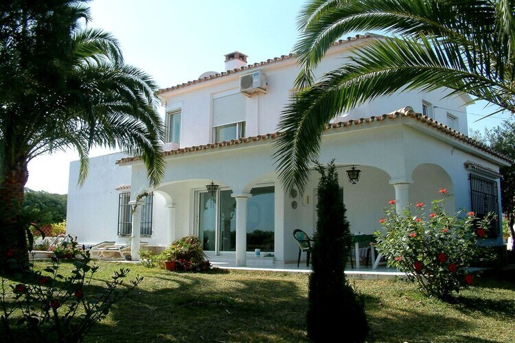 Maison 6 pers. avec piscine et vue mer à Caleta de Vélez - Photo 4