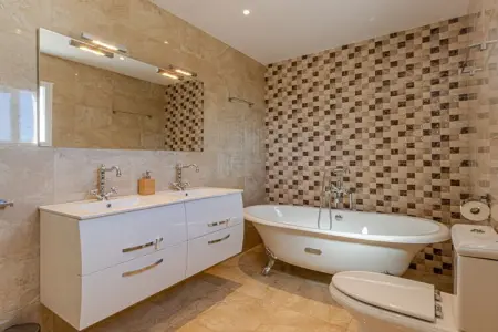 518757, Villa Andalucia près du centre - Photo 7