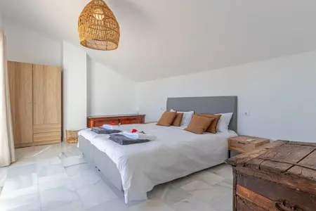 518757, Villa Andalucia près du centre - Photo 10