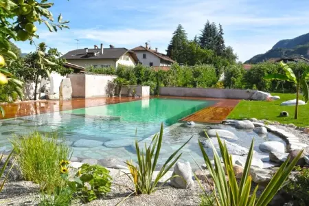 Maison indépendante 6 pers. à Nals, jardin et piscine : photo 4