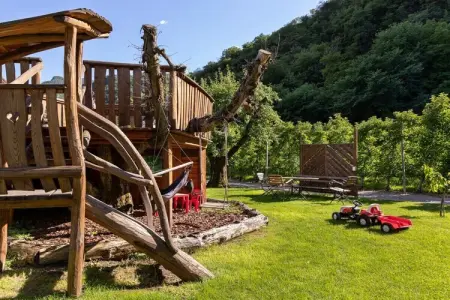 Maison indépendante 6 pers. à Nals, jardin et piscine : photo 8