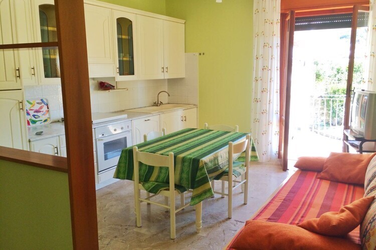 Maison Deiva Marina : 1 chambre, 2 balcons, parking privé - Photo 2