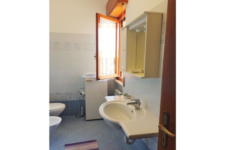 Maison Deiva Marina : 1 chambre, 2 balcons, parking privé - Photo 6