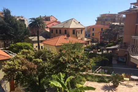 Maison Deiva Marina : 1 chambre, 2 balcons, parking privé