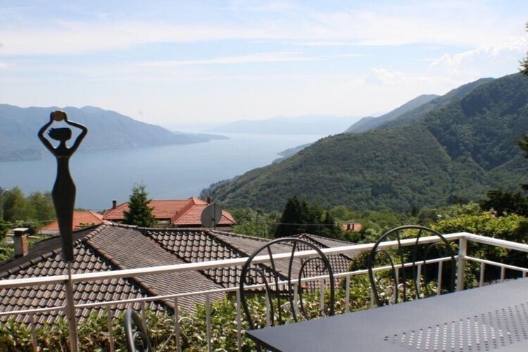Maison lac Majeur avec vue panoramique et accès randonnée - Photo 5