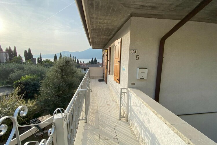 Maison vue lac à Torri del Benaco, terrasse panoramique - Photo 23