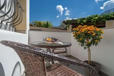 Maison Pink Lady à Nals, 4 pers., balcon jardin : photo 8