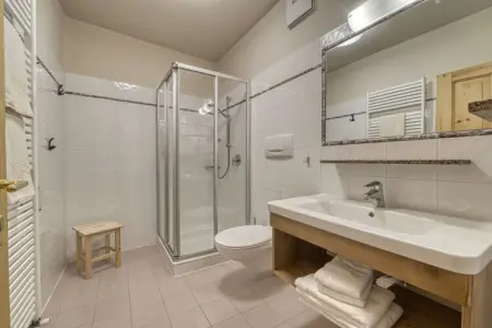 Appartement Golden à Nals, 1 chambre pour 4 personnes : photo 8