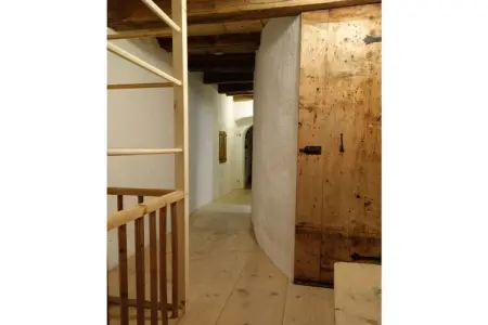 Maison médiévale étroite à Klausen, 100 m² : photo 13