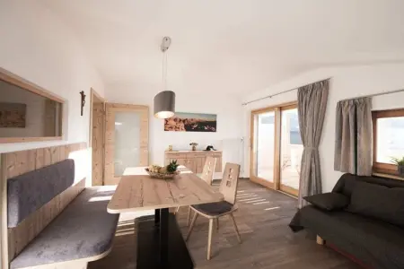 Gîte familial à la ferme avec aire de jeux à Völs am Schlern : photo 14