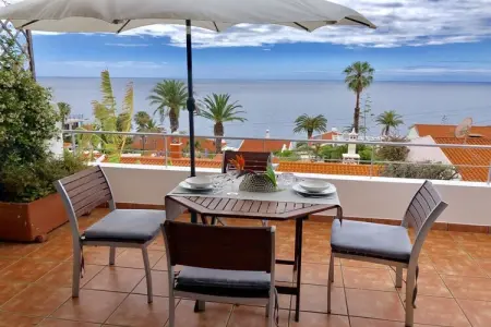Location maison à Caniço de Baixo, Villa PertodoMar Superior