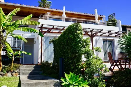 Maison Caniço de Baixo avec vue mer et terrasse couverte : photo 7