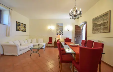 Maison 5 chambres avec piscine privée à Allerona : photo 3