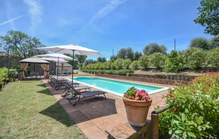 Maison 5 chambres avec piscine privée à Allerona : photo 10