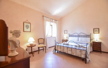 Maison 5 chambres avec piscine privée à Allerona : photo 23