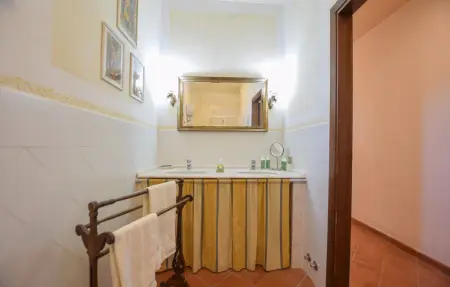 Maison 5 chambres avec piscine privée à Allerona : photo 29
