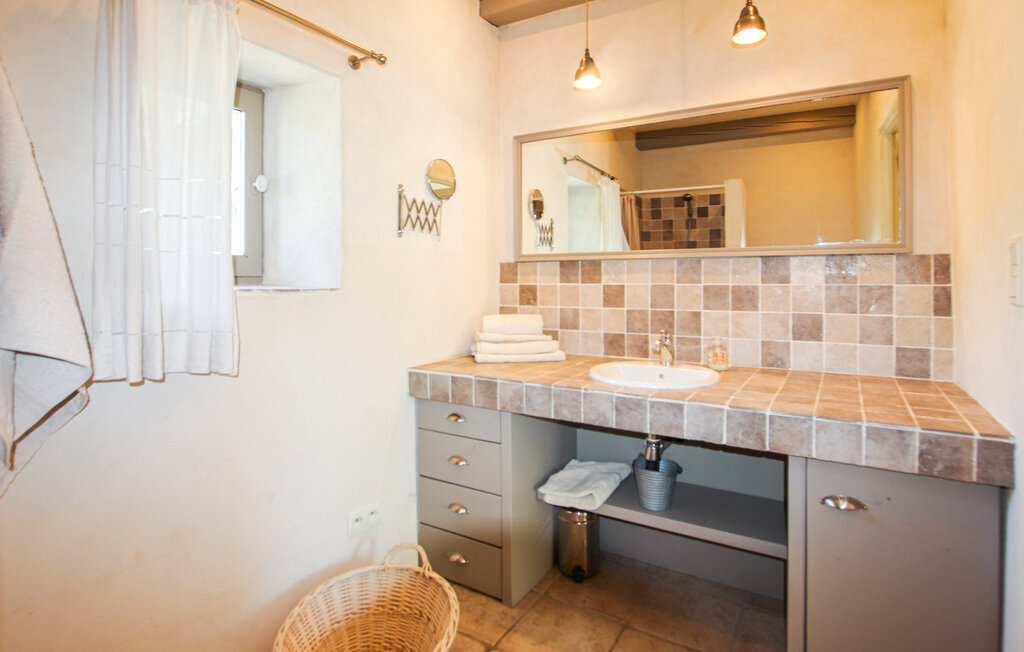 Maison en pierre Labeaume, 6 pers., 3 terrasses - Photo 19