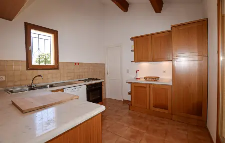 Maison 6 personnes avec piscine et jardin à Prunete : photo 4