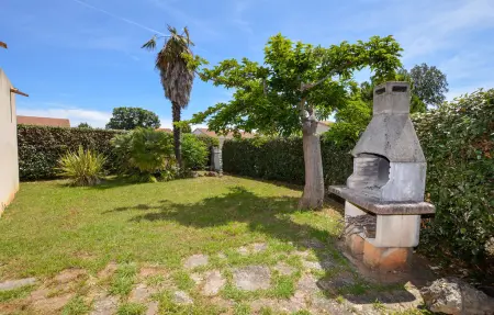 Maison 6 personnes avec piscine et jardin à Prunete : photo 8