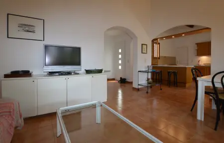 Maison 6 personnes avec piscine et jardin à Prunete : photo 9