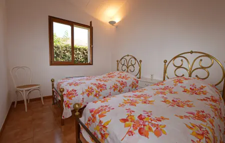 Maison 6 personnes avec piscine et jardin à Prunete : photo 14