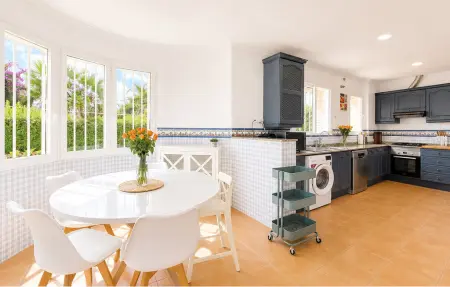 Maison 8 personnes avec piscine privée à Chiva : photo 18